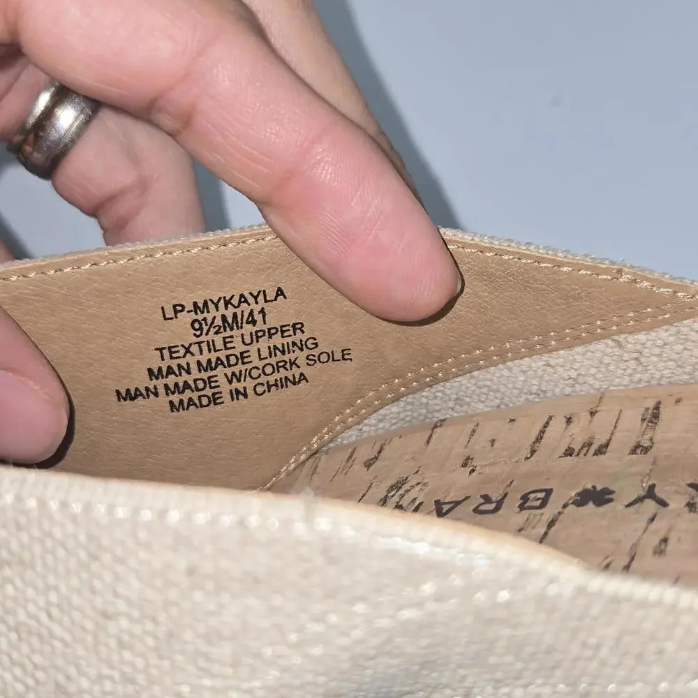 Lucky Brand exact sole lucky